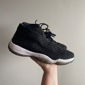 Jordan Future Low Gamma / black white gold